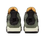 ⁦Air Jordan 4 "Undefeated" Deep Green Clementine⁩ – תמונה ⁦3⁩