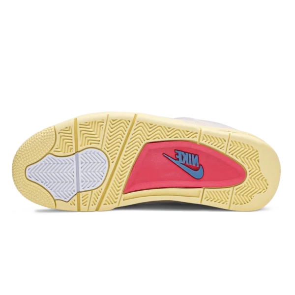 ⁦Air Jordan 4 x Union LA Guava Ice⁩ – תמונה ⁦4⁩
