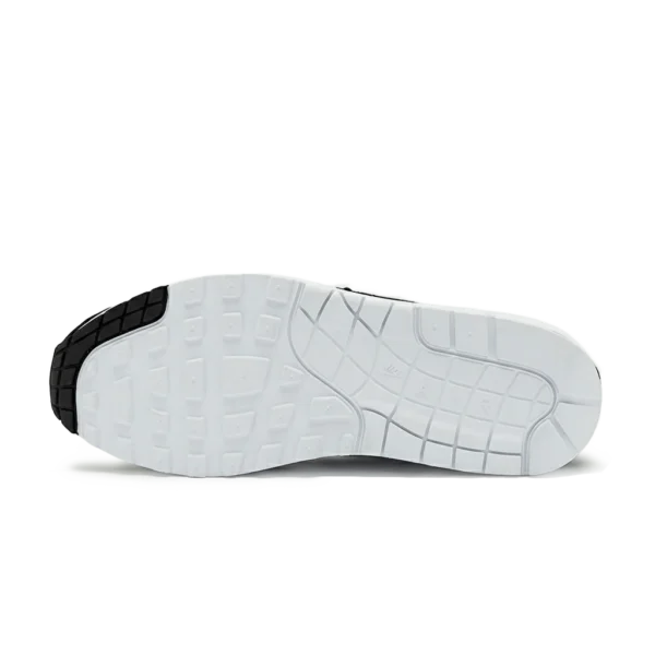 ⁦Air Max 1 Wolf Grey Black White⁩ – תמונה ⁦5⁩