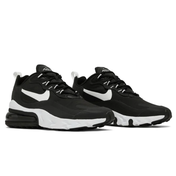 ⁦Nike Air Max 270 React Black White⁩ – תמונה ⁦2⁩