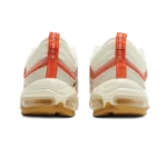 ⁦Nike Air Max 97 Peace, Love and Run⁩ – תמונה ⁦3⁩