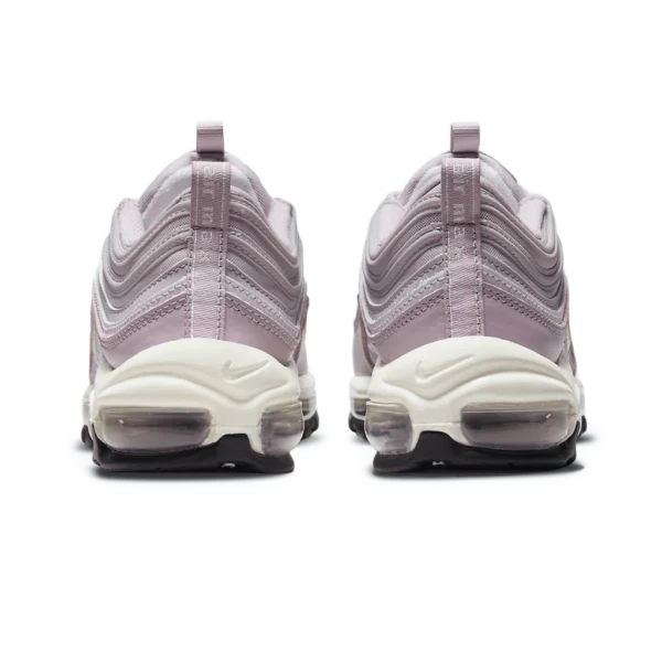 ⁦Nike Air Max 97 Plum Fog⁩ – תמונה ⁦3⁩