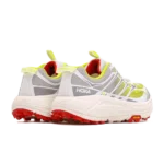 ⁦HOKA Mafate Three2 x Nicole McLaughlin White Neon⁩ – תמונה ⁦3⁩