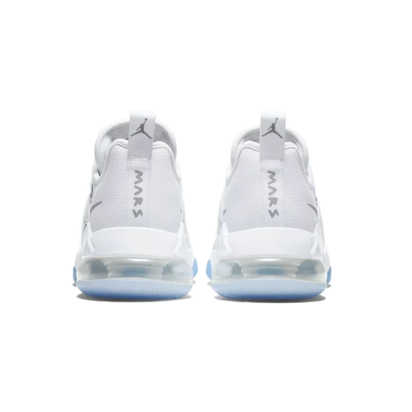 ⁦Nike Jordan Mars 270 Pure Money⁩ – תמונה ⁦3⁩