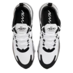 ⁦Nike Air Max 270 React Oreo⁩ – תמונה ⁦4⁩