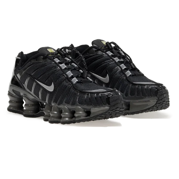 ⁦Nike Shox TL Black Metallic Silver Iron Grey⁩ – תמונה ⁦2⁩