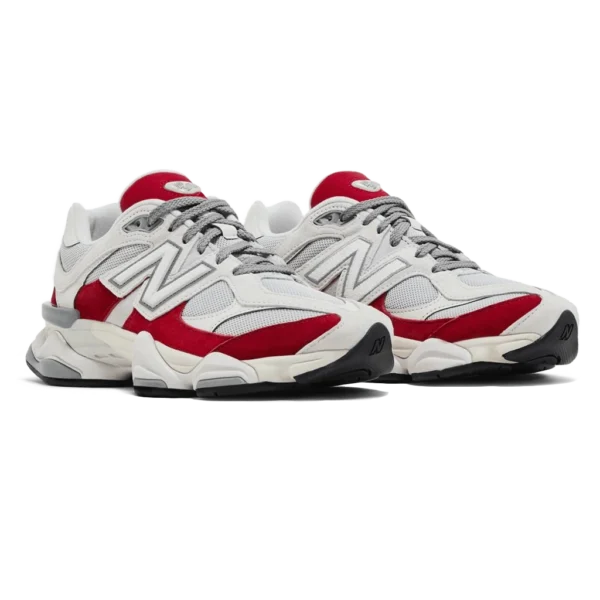 ⁦New Balance 9060 Reflection True Red⁩ – תמונה ⁦2⁩