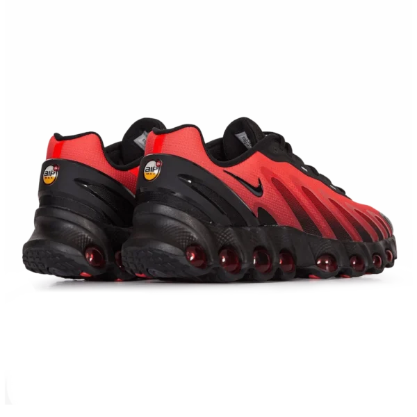 ⁦Nike Air Max DN8 Black Red⁩ – תמונה ⁦3⁩