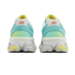 ⁦New Balance 9060 Cyan Burst⁩ – תמונה ⁦3⁩