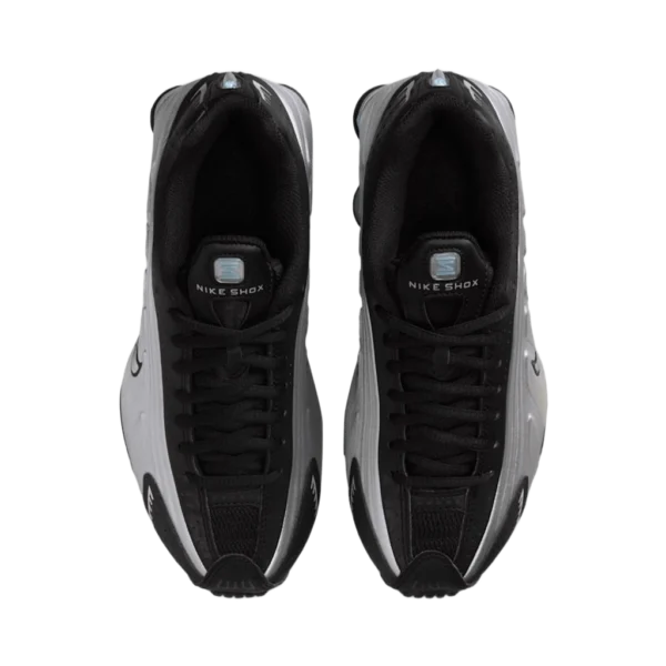 ⁦Nike Shox R4 Metallic Silver Psychic Blue⁩ – תמונה ⁦4⁩
