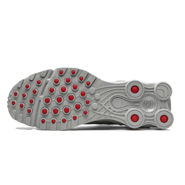 ⁦Nike Shox Ride 2 SP x Supreme White Grey Fog⁩ – תמונה ⁦4⁩