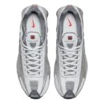 ⁦Nike Shox R4 Metallic Silver Comet Red⁩ – תמונה ⁦4⁩