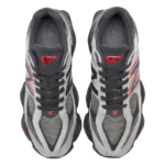 ⁦New Balance 9060 Grey Black Red⁩ – תמונה ⁦4⁩
