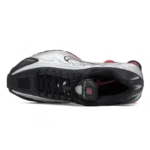 ⁦Nike Shox R4 Black Metallic Silver⁩ – תמונה ⁦4⁩