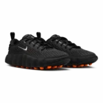 ⁦Nike Mind 002 Black Hyper Crimson⁩ – תמונה ⁦2⁩