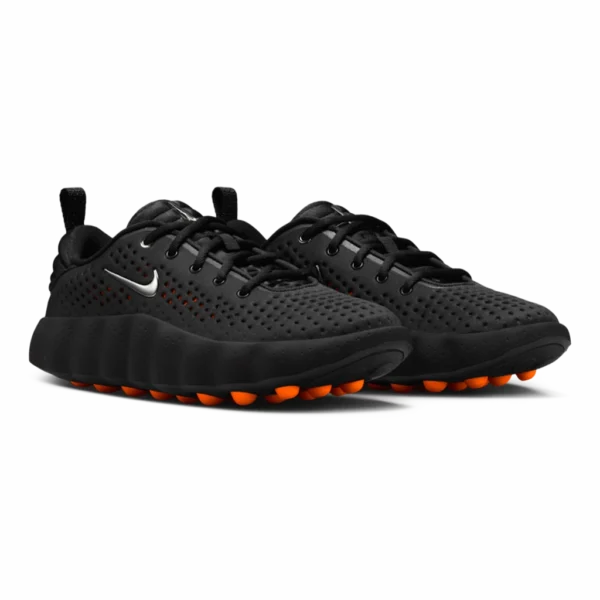 ⁦Nike Mind 002 Black Hyper Crimson⁩ – תמונה ⁦2⁩