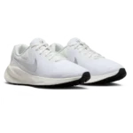 ⁦Nike Revolution 7 White Metallic Silver⁩ – תמונה ⁦2⁩