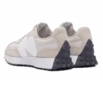 ⁦New Balance 327 Beige⁩ – תמונה ⁦3⁩