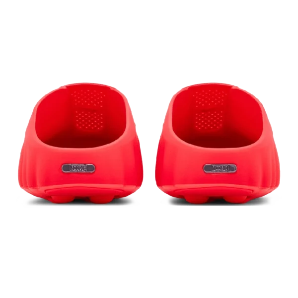 ⁦Nike Mind 001 Pregame Mule Solar Red Hyper Crimson⁩ – תמונה ⁦3⁩
