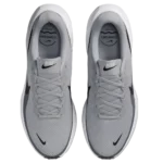 ⁦Nike Revolution 8 Light Smoke Grey Black⁩ – תמונה ⁦4⁩