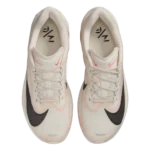 ⁦Nike Zoom Fly 6 Pale Ivory Crimson Tint⁩ – תמונה ⁦4⁩
