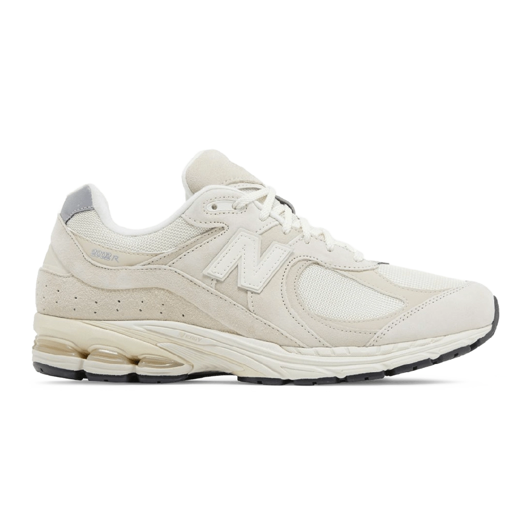 1 New Balance 2002R Calm Taupe Silver – תמונה 1