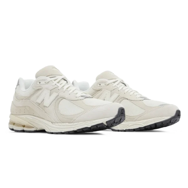 ⁦New Balance 2002R Calm Taupe Silver⁩ – תמונה ⁦2⁩