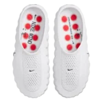 ⁦Nike Mind 001 Pregame Mule White Speed Red Obsidian⁩ – תמונה ⁦3⁩