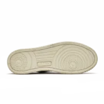 ⁦Autry Medalist Low Super Vintage Sneakers White Black Silver Leather⁩ – תמונה ⁦5⁩