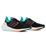 ⁦Adidas Ultraboost 22 Black Turbo Mint⁩ – תמונה ⁦2⁩