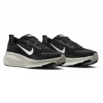 ⁦Nike Vomero 18 Black Coconut Milk Light Iron Ore⁩ – תמונה ⁦2⁩