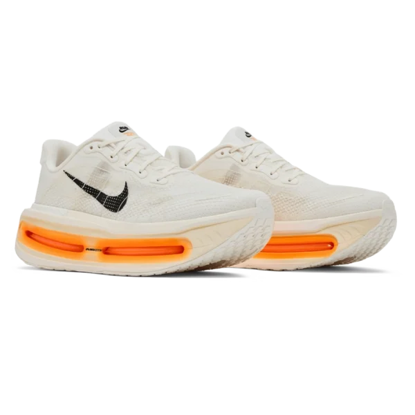 ⁦Nike Vomero Premium Sail Total Orange⁩ – תמונה ⁦2⁩