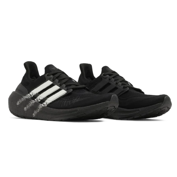 ⁦Adidas UltraBoost Y-3 Light Black Off White⁩ – תמונה ⁦2⁩