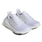⁦Adidas Ultraboost Light Crystal White⁩ – תמונה ⁦2⁩