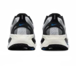 ⁦Nike Vomero 18 White Black Photo Blue⁩ – תמונה ⁦3⁩