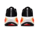 ⁦Nike Vomero Plus Black Bright Crimson White⁩ – תמונה ⁦3⁩