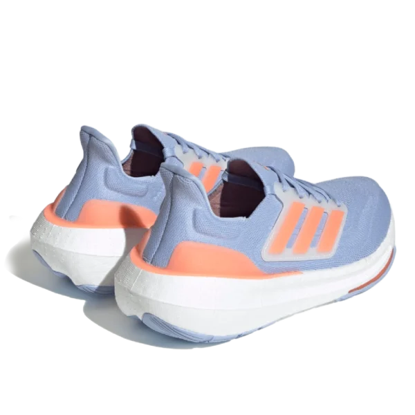 ⁦Adidas Ultraboost Light Blue Dawn Coral Fusion Blue Fusion⁩ – תמונה ⁦3⁩