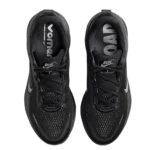 ⁦Nike Vomero 18 Triple Black⁩ – תמונה ⁦4⁩