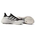 ⁦Adidas Ultraboost 5 Black White⁩ – תמונה ⁦2⁩