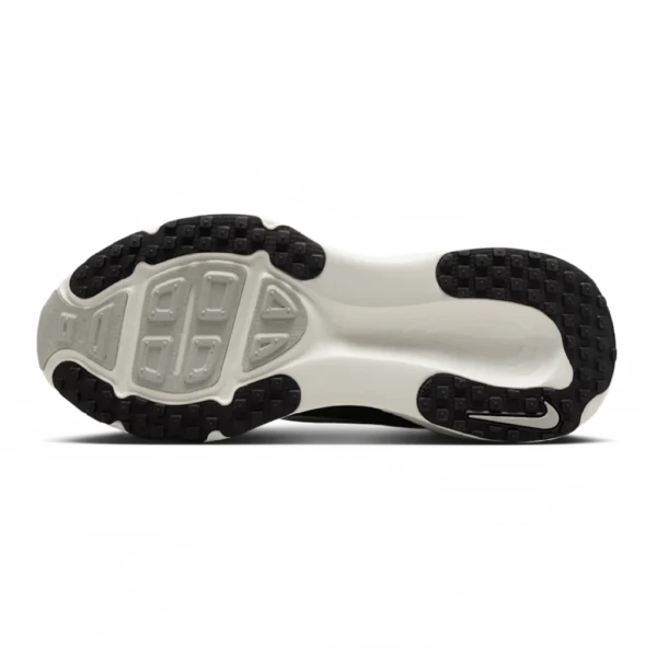 ⁦Nike Vomero 18 Black Coconut Milk Light Iron Ore⁩ – תמונה ⁦5⁩