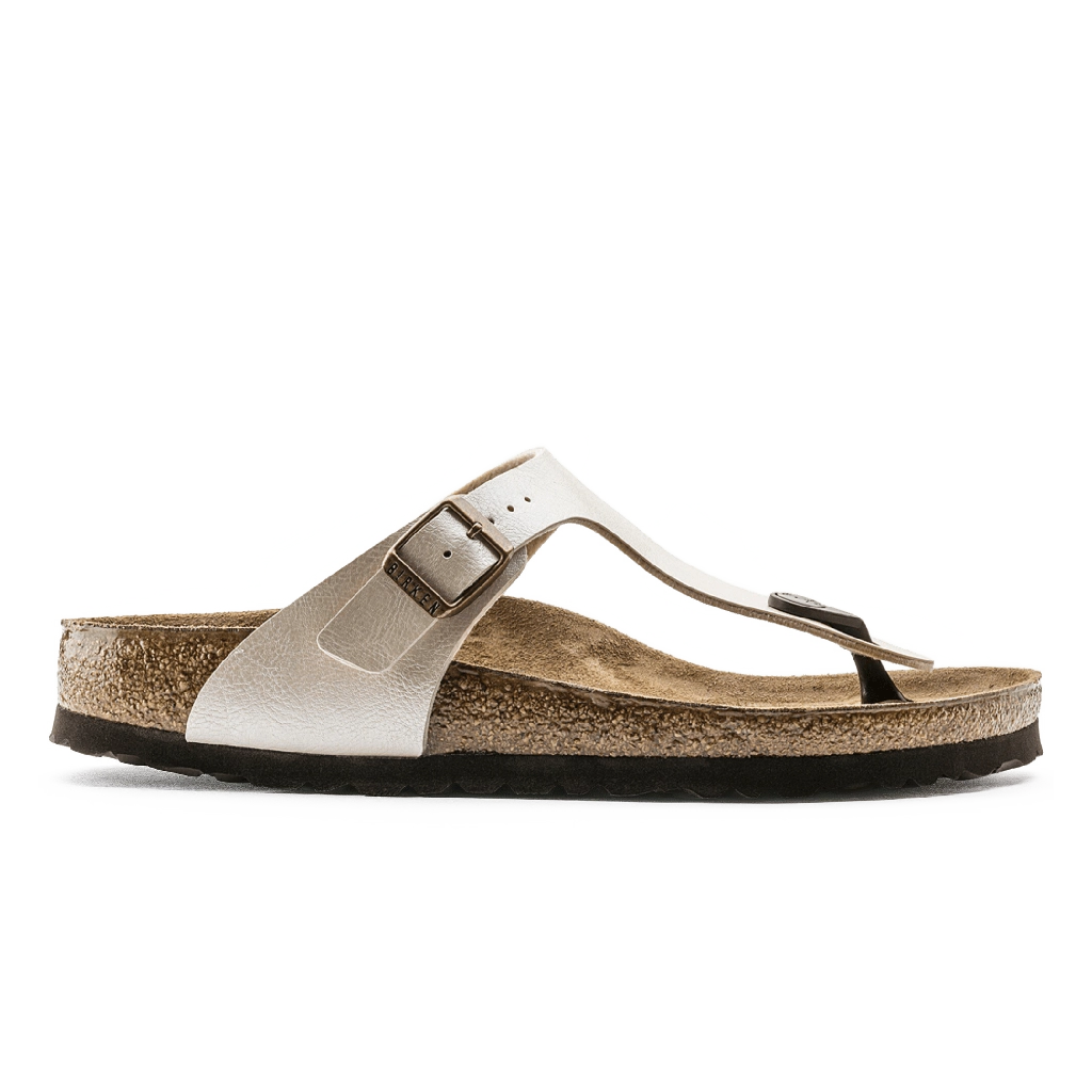 1-Birkenstock Gizeh Patent Leather Sandals White Birkenstock Gizeh Patent Leather Sandals White – תמונה 1