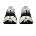⁦On Cloudboom Max White Black⁩ – תמונה ⁦3⁩