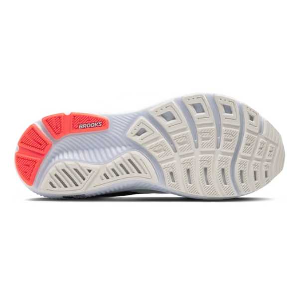 ⁦Brooks Ghost 17 White Pink Clay Gecko⁩ – תמונה ⁦5⁩